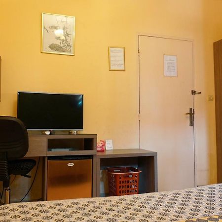 Petit Motel Beijing Abidjan Luaran gambar